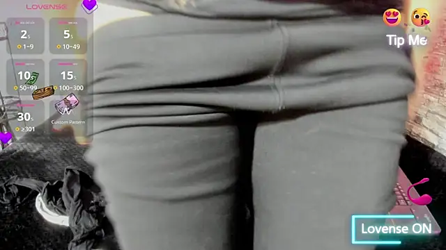 Cloee66 online show from October 30, 2025, 1:01 pm