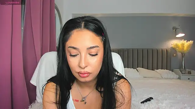 Awesome Jolie online show from September 11, 2025, 5:51 am