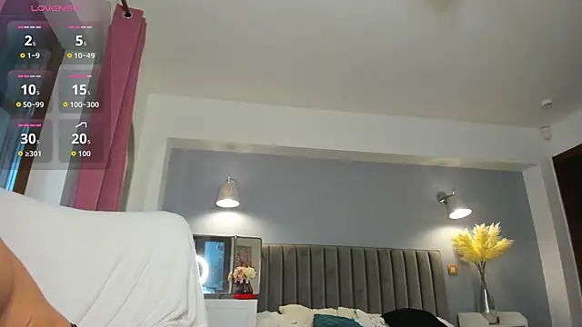 Snapshot of Awesome_Jolie chatting on February 7, 2026, 6:17 am Awesome Jolie online show from February 7, 2026, 6:17 am