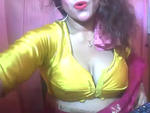 Snapshot of sexy_baby_kolkata chatting on April 26, 2026, 3:37 am sexy baby kolkata online show from April 26, 2026, 3:37 am