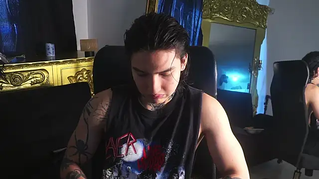 Snapshot of dantecoppolaa_ chatting on January 11, 2025, 5:07 pm dantecoppolaa online show from January 11, 2025, 5:07 pm