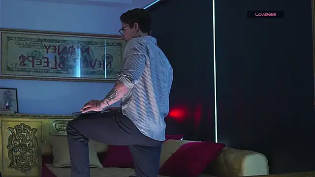 Snapshot of dantecoppolaa_ chatting on November 16, 2025, 7:19 pm dantecoppolaa online show from November 16, 2025, 7:19 pm