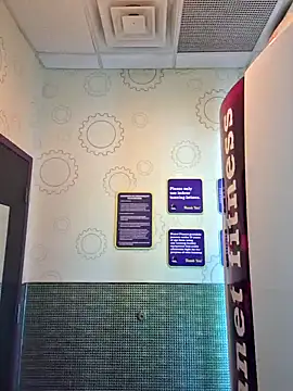 Snapshot of John19893 chatting on January 22, 2025, 7:24 pm John19893 online show from January 22, 2025, 7:24 pm