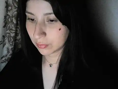 Snapshot of has_Zky chatting on November 3, 2025, 6:14 am has Zky online show from November 3, 2025, 6:14 am