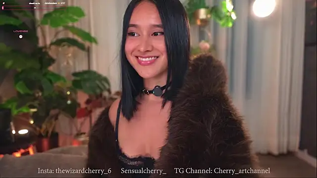 Snapshot of Miss_beee chatting on November 20, 2025, 12:55 am Miss beee online show from November 20, 2025, 12:55 am