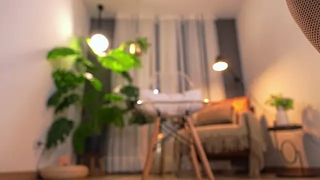 Miss beee online show from April 3, 2026, 11:14 pm