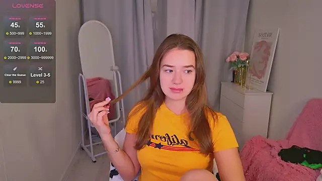 LovelyJessie online show from January 9, 2026, 1:58 pm