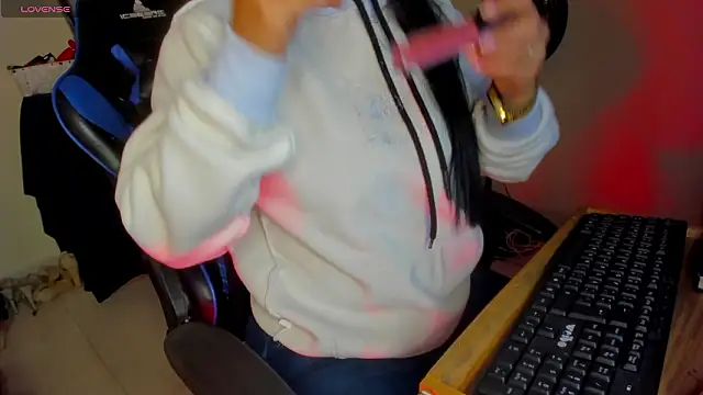 Snapshot of scarlet-kennedy98 chatting on February 17, 2026, 5:41 pm scarlet-kennedy98 online show from February 17, 2026, 5:41 pm