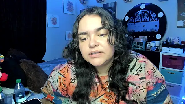 Luise Meyrink online show from November 7, 2025, 3:06 am