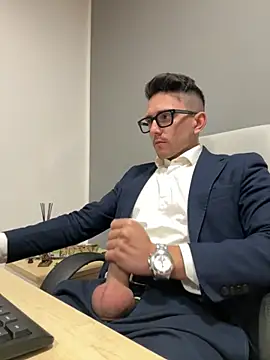 masterboss  online show from November 17, 2025, 12:33 pm