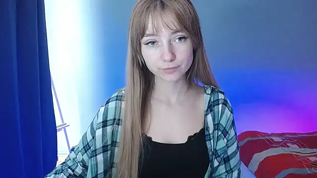 LuciaYoung online show from January 28, 2025, 7:22 am