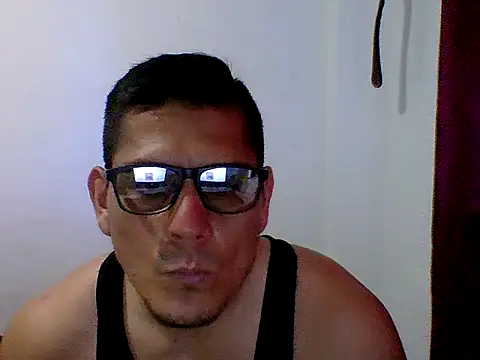 Yeyeyleidi online show from April 30, 2026, 8:57 pm