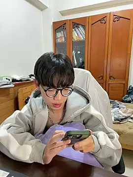 Snapshot of hihi0169 chatting on December 14, 2024, 1:16 pm hihi0169 online show from December 14, 2024, 1:16 pm