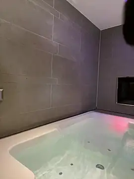 Snapshot of hihi0169 chatting on December 21, 2024, 1:32 pm hihi0169 online show from December 21, 2024, 1:32 pm