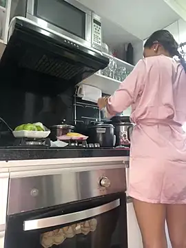 Snapshot of Maiaa_evans chatting on March 7, 2025, 3:28 pm Maiaa evans online show from March 7, 2025, 3:28 pm