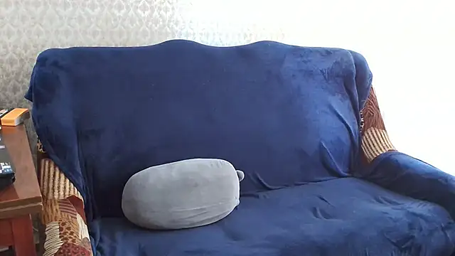 franceska blue online show from October 24, 2025, 9:17 am