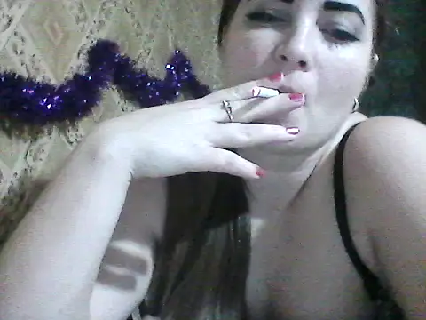 Snapshot of Elizabeth_Meow chatting on December 19, 2025, 7:32 pm Elizabeth Meow online show from December 19, 2025, 7:32 pm