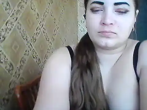 Snapshot of Elizabeth_Meow chatting on April 5, 2026, 6:32 am Elizabeth Meow online show from April 5, 2026, 6:32 am