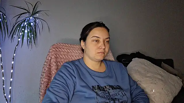 Cyndee Winter online show from December 15, 2025, 8:13 pm