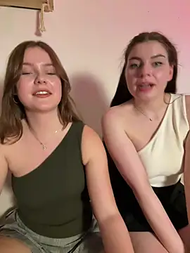 MaribelRiver online show from January 11, 2026, 6:24 pm