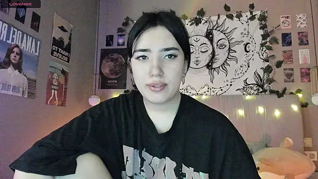 Snapshot of Anisawithlove chatting on January 9, 2025, 9:47 pm Anisawithlove online show from January 9, 2025, 9:47 pm