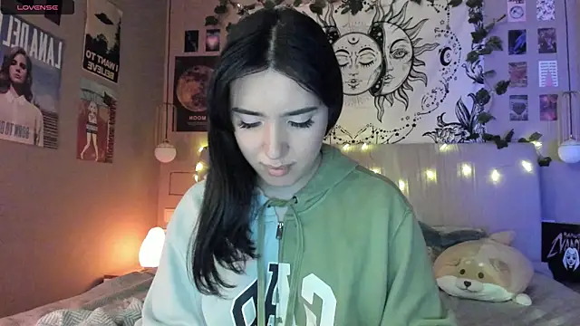 Snapshot of Anisawithlove chatting on January 14, 2025, 5:01 pm Anisawithlove online show from January 14, 2025, 5:01 pm