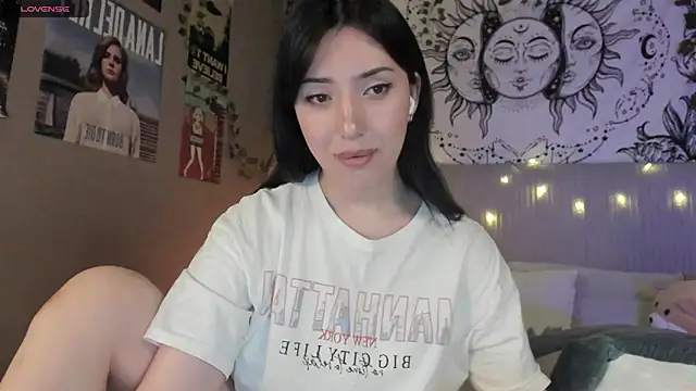 Snapshot of Anisawithlove chatting on March 15, 2025, 3:27 pm Anisawithlove online show from March 15, 2025, 3:27 pm