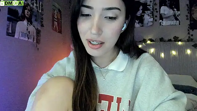 Snapshot of Anisawithlove chatting on October 16, 2025, 8:04 am Anisawithlove online show from October 16, 2025, 8:04 am