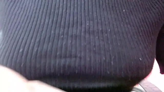 Snapshot of sexy_ishu chatting on March 5, 2025, 9:27 am sexy ishu online show from March 5, 2025, 9:27 am