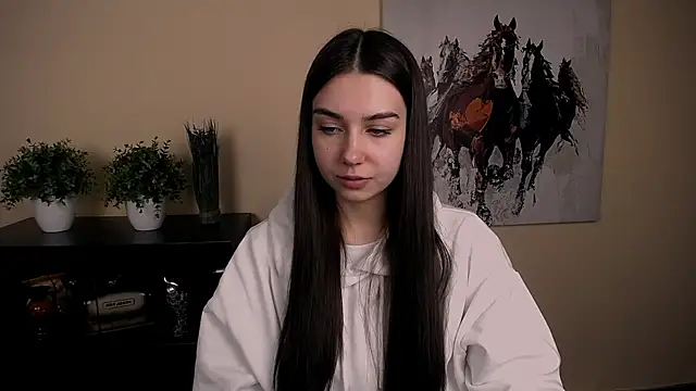 Lili magic online show from November 13, 2025, 1:10 pm