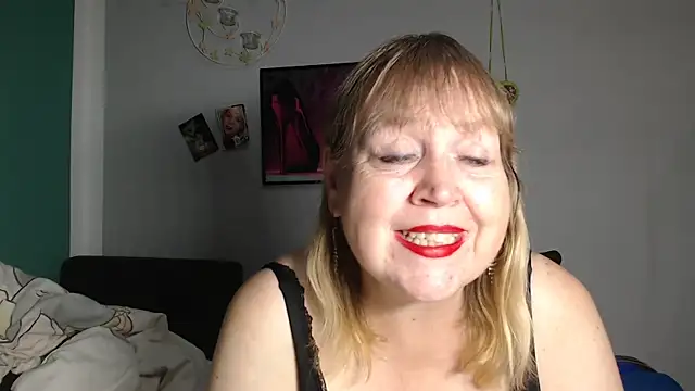 Blasflittchen online show from October 5, 2025, 9:24 pm