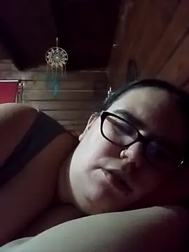 gatitabuena-90 online show from March 17, 2026, 4:17 am