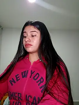 tara20  online show from September 25, 2025, 4:38 am