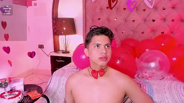 Snapshot of Niicky1_ chatting on February 14, 2025, 10:58 pm Niicky1 online show from February 14, 2025, 10:58 pm