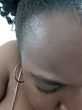 Breisy bigboobs online show from May 29, 2026, 8:07 pm
