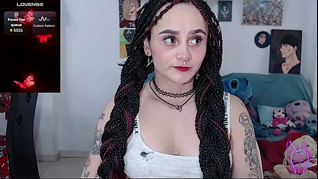 Snapshot of kitty22_ chatting on December 4, 2025, 2:48 pm kitty22 online show from December 4, 2025, 2:48 pm