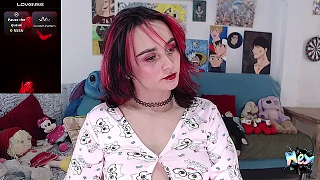 Snapshot of kitty22_ chatting on March 3, 2026, 1:17 pm kitty22 online show from March 3, 2026, 1:17 pm