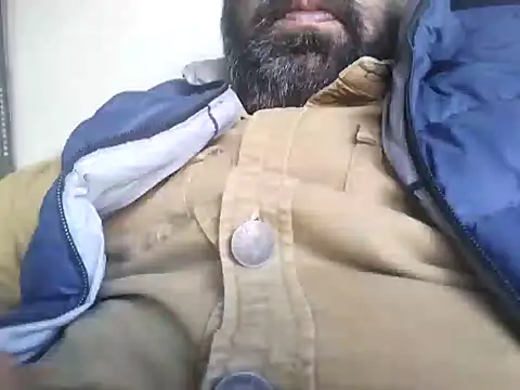 Snapshot of lund_lol chatting on January 23, 2025, 10:32 am lund lol online show from January 23, 2025, 10:32 am