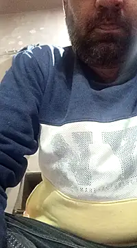 Snapshot of lund_lol chatting on February 5, 2025, 1:44 pm lund lol online show from February 5, 2025, 1:44 pm