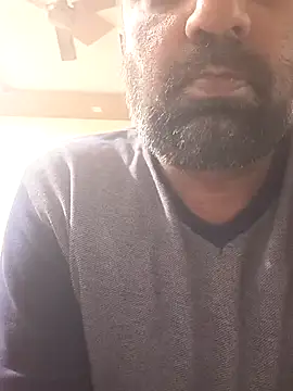 Snapshot of lund_lol chatting on February 27, 2025, 12:13 pm lund lol online show from February 27, 2025, 12:13 pm