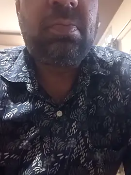 Snapshot of lund_lol chatting on March 5, 2025, 11:38 am lund lol online show from March 5, 2025, 11:38 am