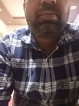 Snapshot of lund_lol chatting on March 6, 2025, 9:25 am lund lol online show from March 6, 2025, 9:25 am