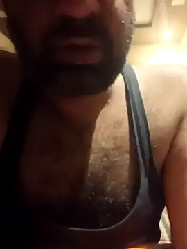 Snapshot of lund_lol chatting on March 13, 2025, 5:28 pm lund lol online show from March 13, 2025, 5:28 pm