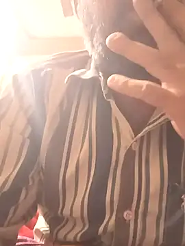 Snapshot of lund_lol chatting on March 15, 2025, 2:12 pm lund lol online show from March 15, 2025, 2:12 pm