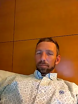 Treemandude online show from November 16, 2025, 1:44 am