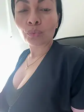 Snapshot of Janna099 chatting on March 3, 2025, 4:46 pm Janna099 online show from March 3, 2025, 4:46 pm