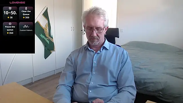 Snapshot of tom-swede chatting on March 27, 2026, 1:33 pm tom-swede online show from March 27, 2026, 1:33 pm