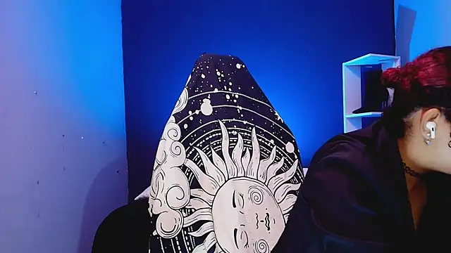 JadaRoberts online show from November 3, 2025, 12:06 pm