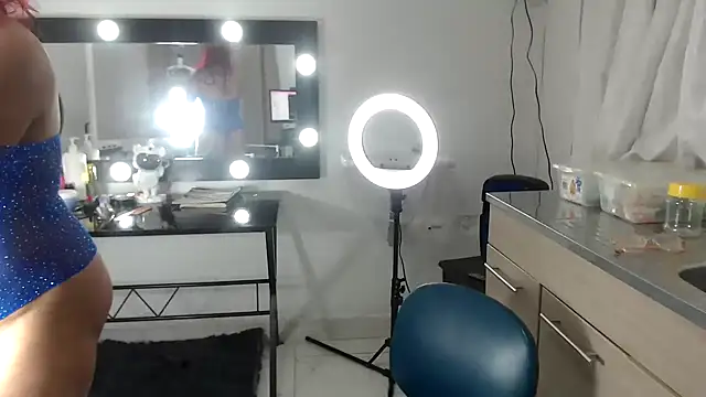 keyla-sensual online show from March 11, 2026, 11:22 pm