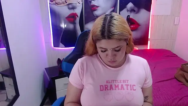 Snapshot of sara_winehouse1 chatting on December 7, 2024, 7:43 pm sara winehouse1 online show from December 7, 2024, 7:43 pm